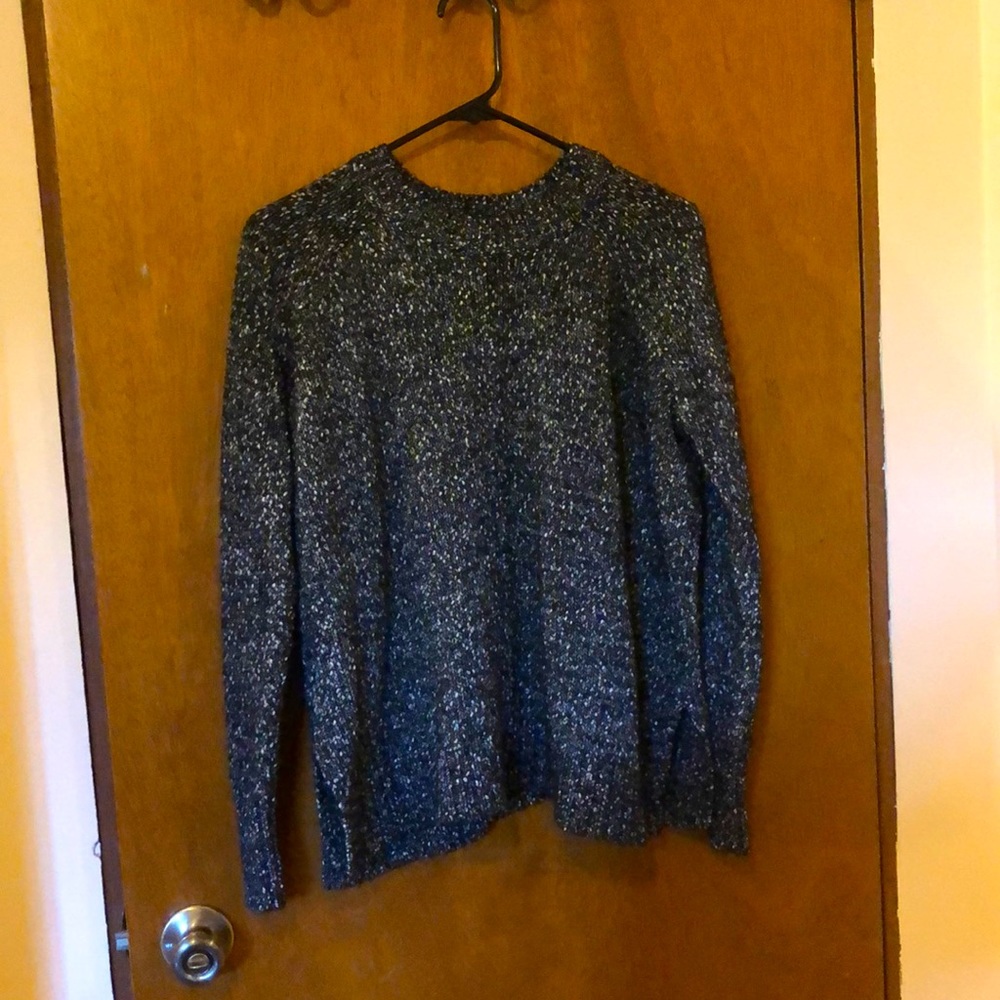 Loft Swing Top Sweater